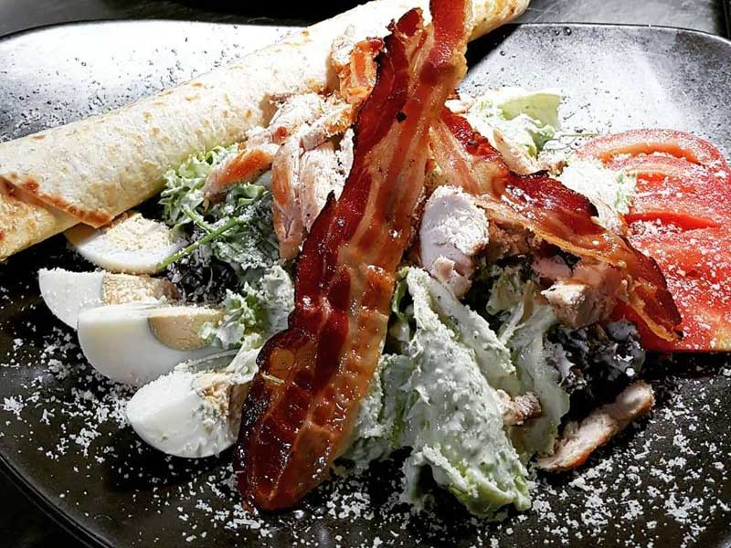 Caesar salad with chicken delivery