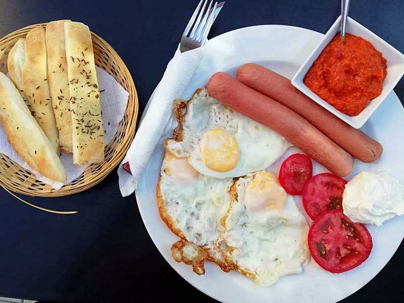 Jaja i viršle dostava