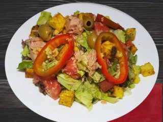Tuna meal salad Salaš 011 delivery