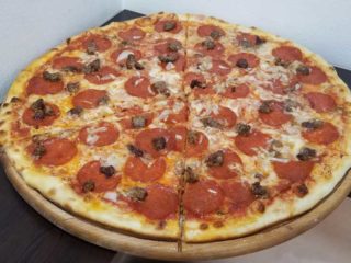 Meat Lovers pica Verona Cut dostava