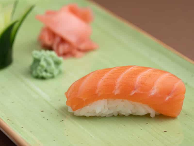 Nigiri salmon delivery