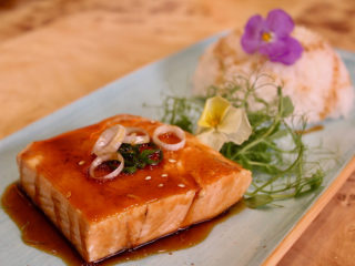 Teriyaki losos sa pirinčem Ima Sushi dostava