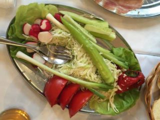 Garden salad for two persones delivery