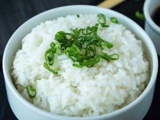 81. White rice K24 Kineski restoran delivery