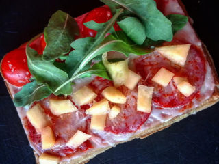 Pancerotti extra premium waffle Waffle magacin delivery