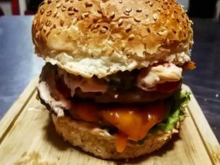 Chickenburger Waffle magacin delivery