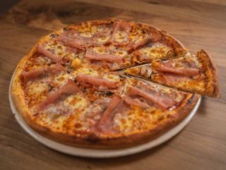 Capricciosa pizza Rustico delivery