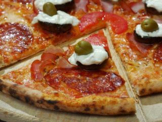 Fenix pica Fenix Pizzeria dostava