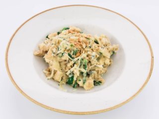 Pasta with chicken in cashew sauce Fit Bar Novi Beograd delivery