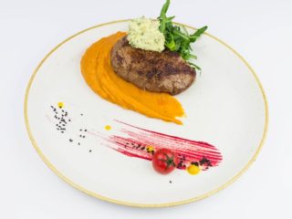 Biftek sa aromatizovanim puterom Fit Bar Nušićeva dostava