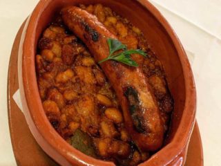 Baked beans with sausage Matijaš restoran delivery