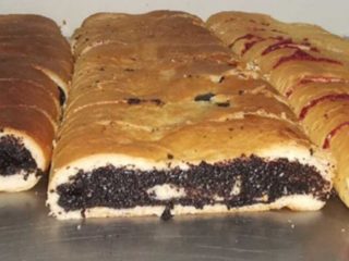 Poppy seeds strudel delivery