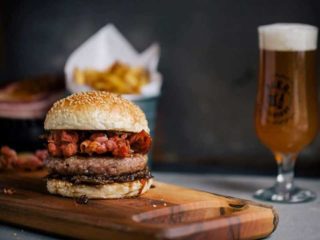 Bacon burger dostava