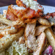 Cezar salata 600 din. Cezar salata