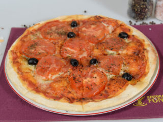Pizza mozzarella Fontana Restoran delivery