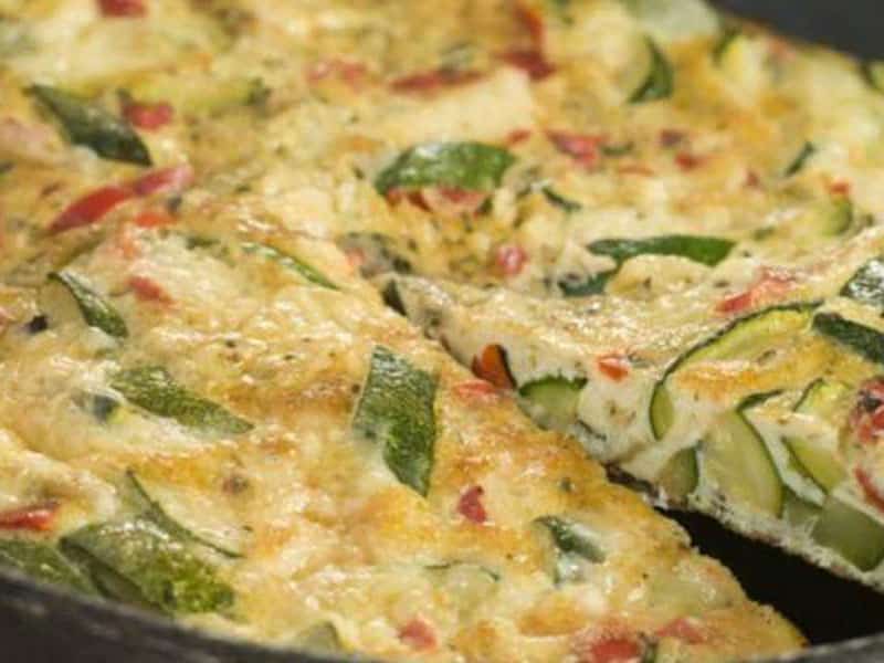 Omelet with vegetables delivery