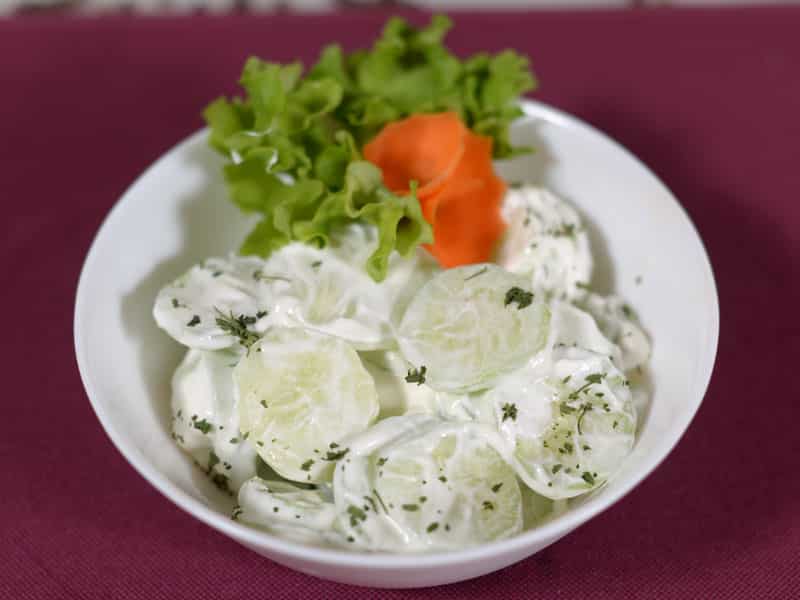 Tarator salata dostava