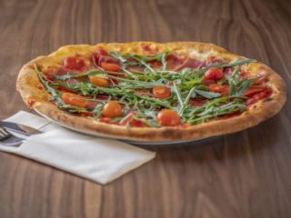 Italiana pizza delivery