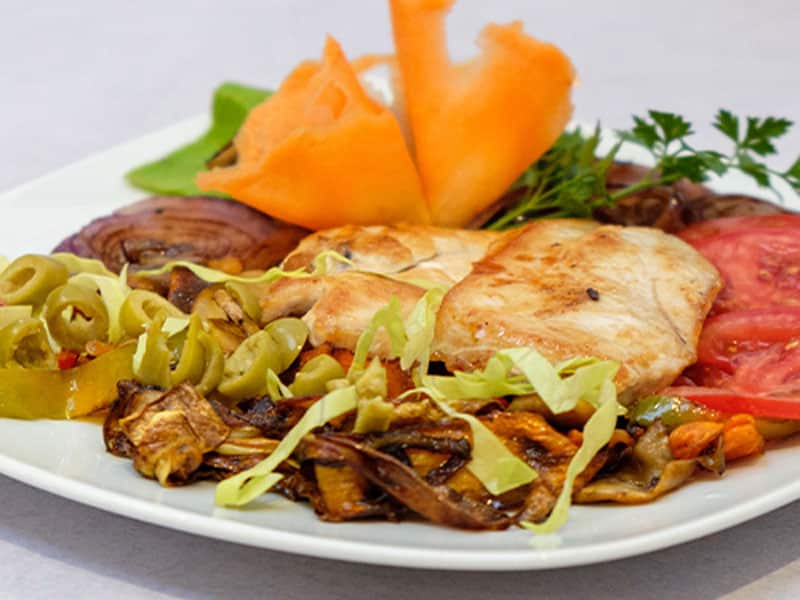Chicken with grilled vegetables delivery