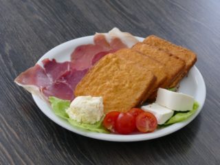 Prženice i njeguški pršut dostava
