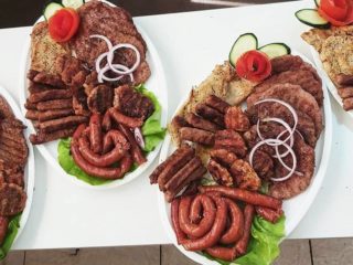 Mixed meat Slatko slani zalogaj delivery