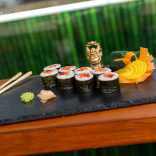 Maki pikantni losos Sushi King dostava