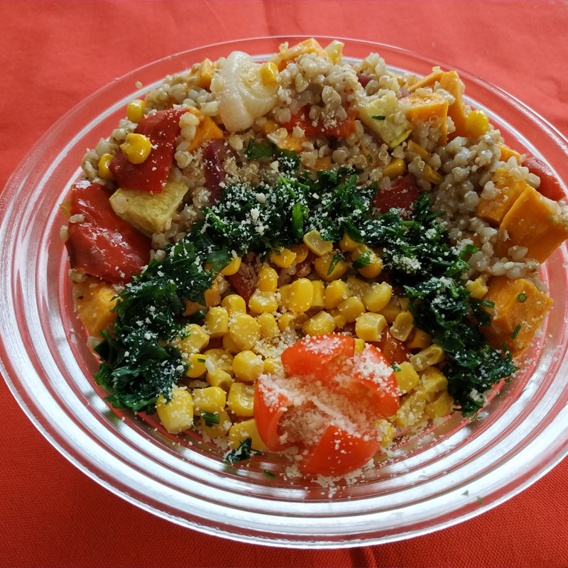 Salata od grilovanog povrća sa Quinoom dostava