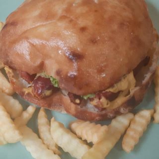 Kobasica Bu fast food dostava