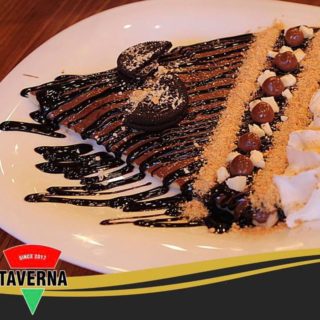 Pancake exclusive with nutella, twix, caramel, dark chocolate, whipped cream Taverna Kruševac delivery