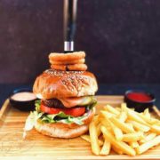 Burger Classic 250 rsd Burger Classic
