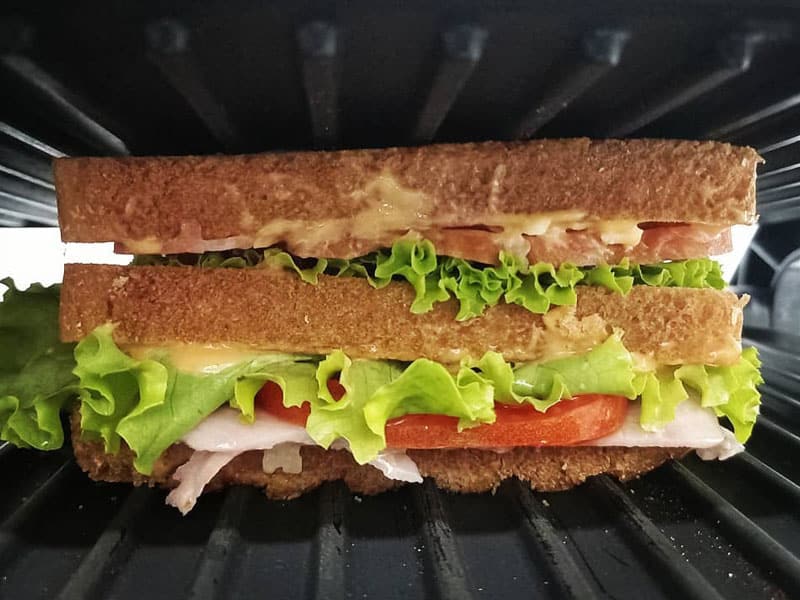 Club sandrwich delivery