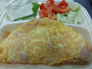 Omelet with ham Amos picerija delivery