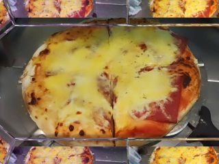 Pica Kaprićoza cela Pekara Ledinić dostava