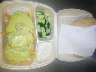 Chicken fillet in curry sauce with mushrooms meal Bokado delivery