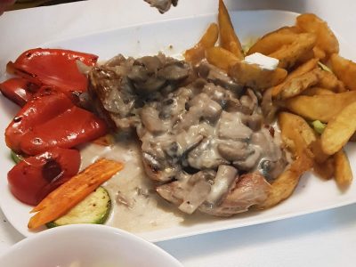 Svinjski file sa pečurkama Estrada dostava
