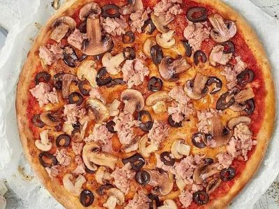 Tuna pizza – posno dostava