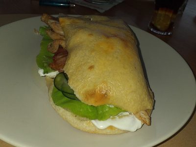 Chicken and vegetable sandwich under the sac Podrinjski san delivery
