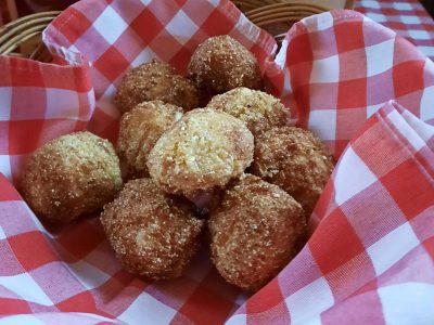 Corn bread balls with cheese Čarapanska Meana delivery