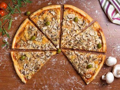 Funghi pizza Kiklop Batutova dostava