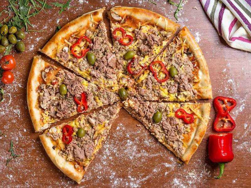 Tuna fasting pizza delivery
