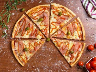 Vesuvio pizza Kiklop Batutova delivery