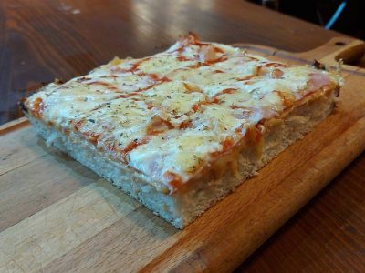Zdenka cheese, pecenica pizza Detroit Pizza delivery