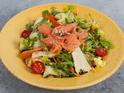 Salad with smoked salmon Pasta Bar Hilandarska by Prana delivery