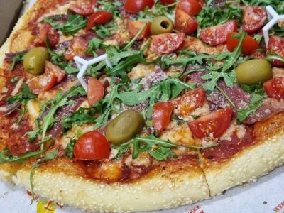 Prosciutto pizza Giros Borko delivery