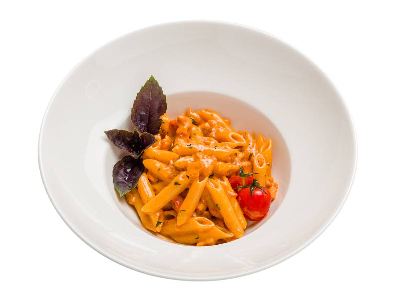 Penne with smoked salmon delivery