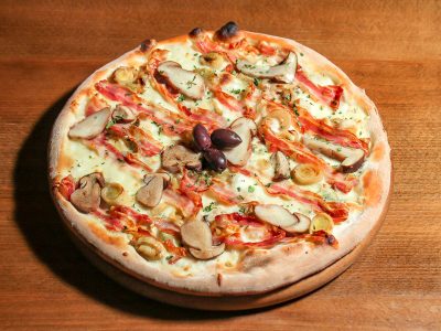 Pizza Bella Pomodoro delivery