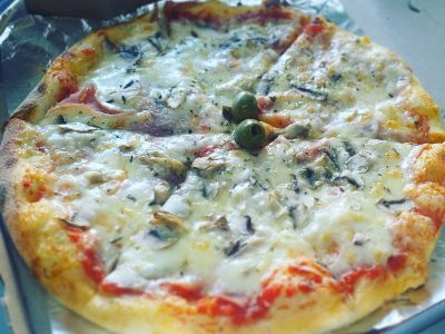 Capricciosa pizza Paun Pizzeria delivery