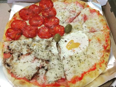 Quattro Stagioni pizza Paun Pizzeria delivery