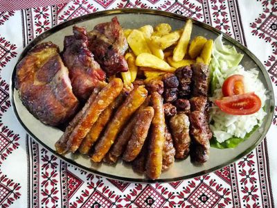 Mixed meat for 4 people Kod Starog Sata delivery