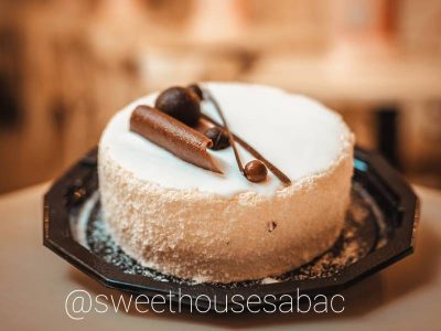 Mini Rafaelo torta Sweet House Poslastičarnica dostava